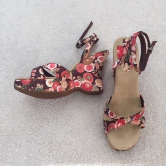 Blossom Vintage Funky Floral Print Platform Wedge Women’s Pink/Brown Sandal 8 - Picture 1 of 9
